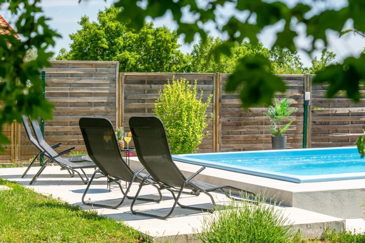 Holiday Home Dide Kanfanar Bagian luar foto